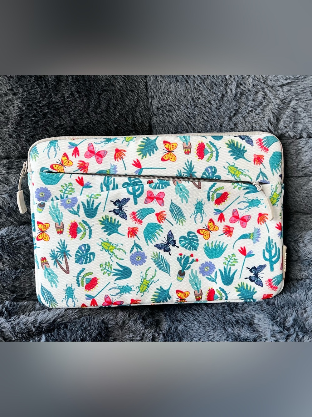 Tomtoc Canvas Tablet Sleeve Bag 8” - Picture 2 of 7